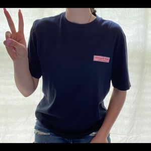 Vineyard Vines tee!